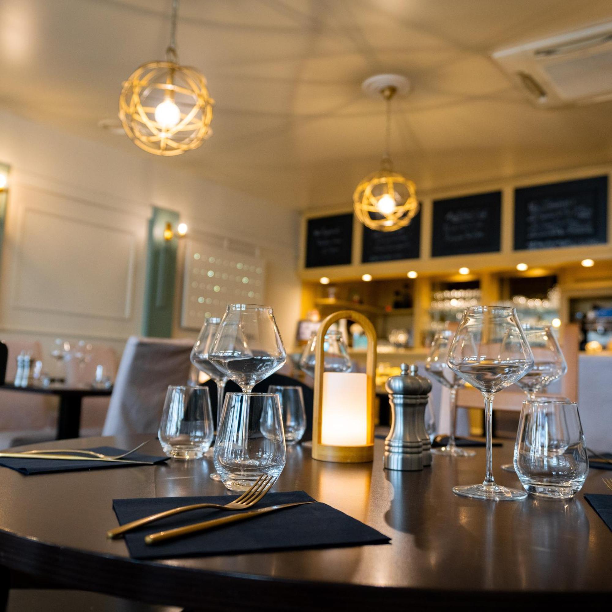 Hotel Restaurant L'Industrie Saint-Omer  Zewnętrze zdjęcie